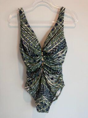 Miraclesuit Monteverde Charmer One Piece Swimsuit Size 14 EUC Olivetta GreenBlue